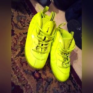 Green Nike foamposite shoes for kids size 10C